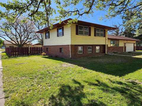 301 S Kansas, Plainville, KS 67663