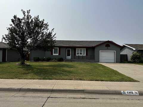 1302 E 33rd, Hays, KS 67601