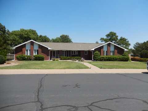 3900 Fairway, Hays, KS 67601