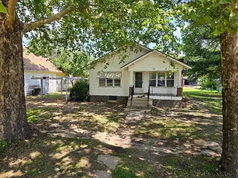 310 S Mardis St, Sylvia, KS 67581