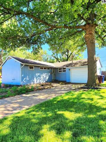 500 S Hartup St, McPherson, KS 67460