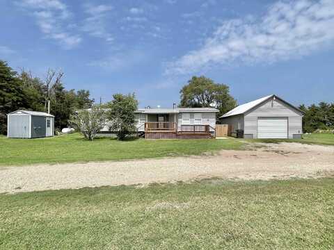 102 E Morgan Ave, Hutchinson, KS 67501