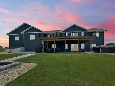 21133 Gregs Dr, Lake Preston, SD 57249