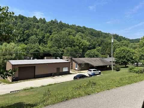 1489 Toms Creek Road, Wayne, WV 25570