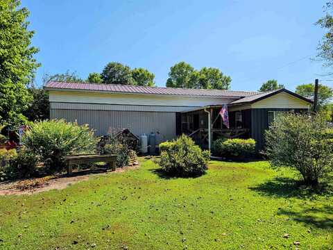 1049 Valley Dr, Apple Grove, WV 25502