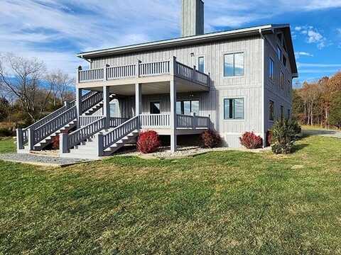 450 Belleview Road, Wolf Creek, WV 24993