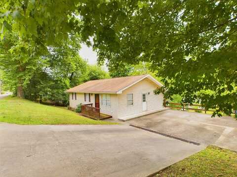 614 Hollow Road, ONA, WV 25545