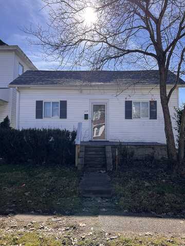 215 6th Avenue West, Huntington, WV 25701