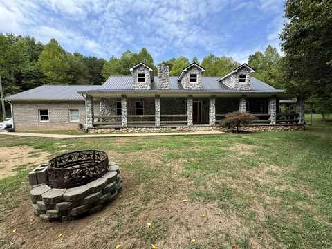 337 Pyles Branch Road, Wayne, WV 25570