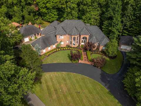 1 Albemarle Lane, Barboursville, WV 25504