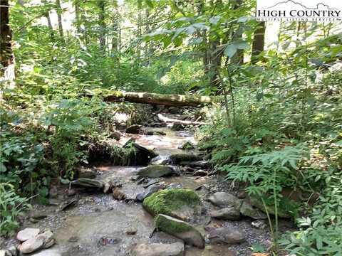 Lot 4 Larkspur Trail, Banner Elk, NC 28604