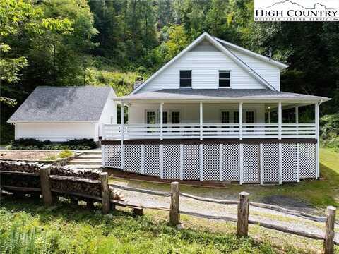 13753 N 226 Highway, Bakersville, NC 28705