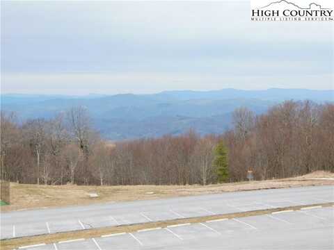 301 Pinnacle Inn Road, Beech Mountain, NC 28604