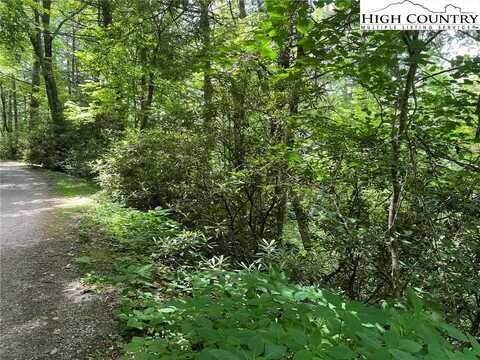 235 Laurel Brook Road, Newland, NC 28657