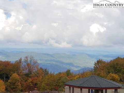 301 Pinnacle Inn Road, Beech Mountain, NC 28604