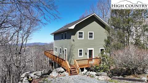 110 Upper Snowbird Trail, Beech Mountain, NC 28604