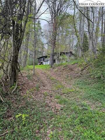 Tbd 19E Highway, Spruce Pine, NC 28777