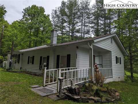 177 Flowers Branch Road, Deep Gap, NC 28618