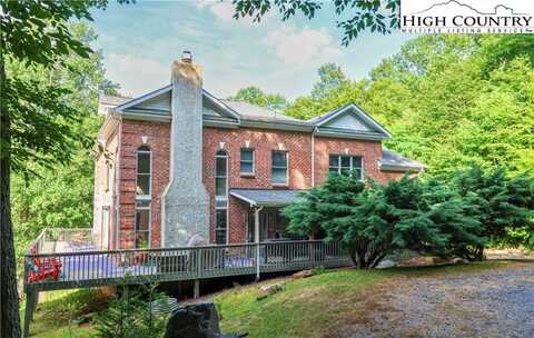 205 Timber Lakes Drive, Todd, NC 28684