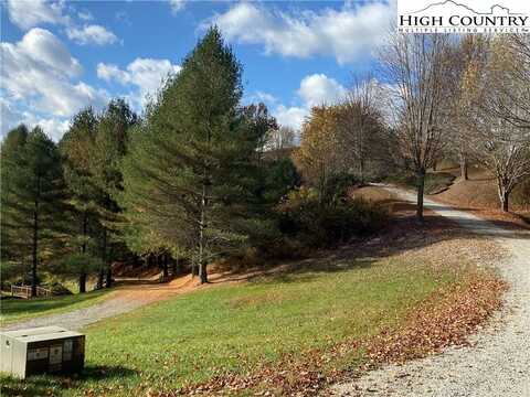 Tbd Deer Crossing Road, Piney Creek, NC 28663