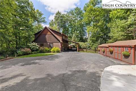 5801 Hickory Nut Gap Road, Banner Elk, NC 28604