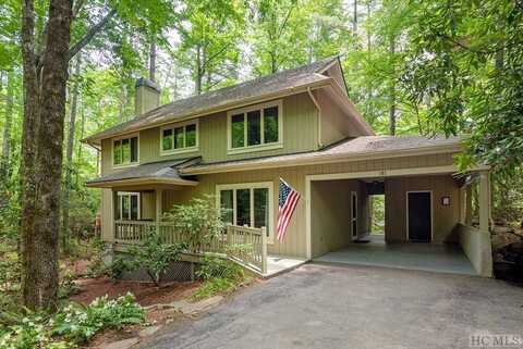 181 Upper Whitewater Road, Sapphire, NC 28774