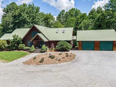 338 Fox Ridge Road, Lake Toxaway, NC 28747