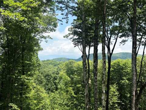 906 New Settler's Way, Glenville, NC 28736