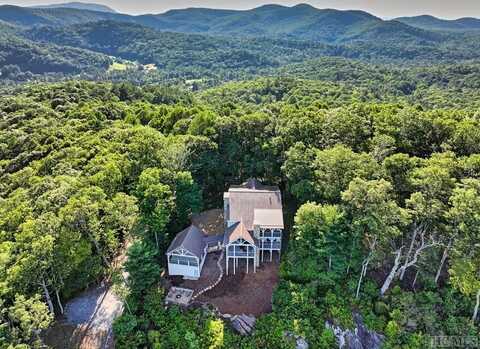 850 Little Terrapin Road, Cashiers, NC 28717