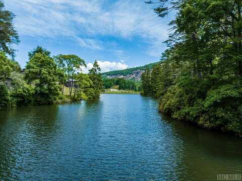 0 Flagstone Road, Cashiers, NC 28717