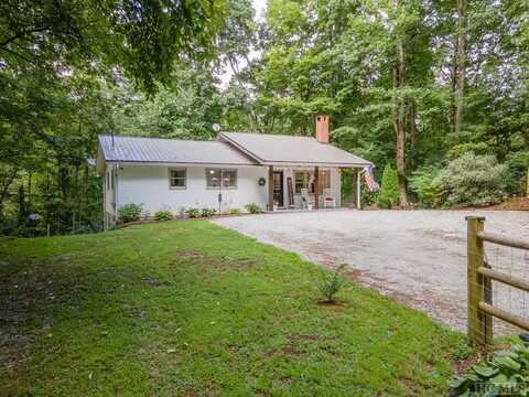 100 Mountain Shadow Road, Highlands, NC 28741