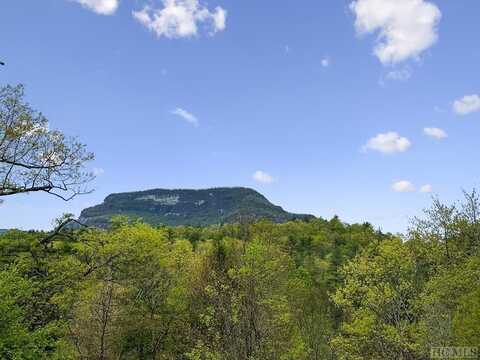 462 Ambient Way, Cashiers, NC 28717