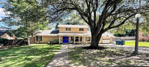 206 Hillside Dr, Athens, TX 75751