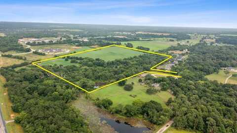 6411 Mill Run Rd, Athens, TX 75751
