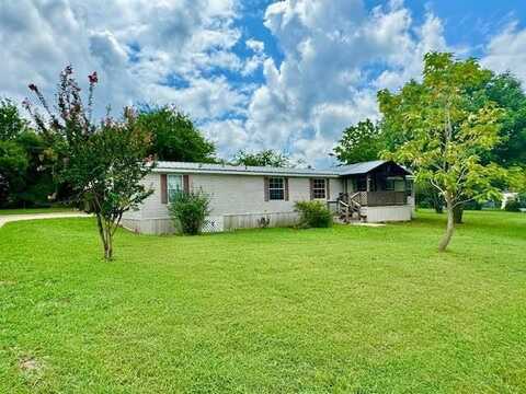 230 Longleaf St., Gun Barrel City, TX 75756