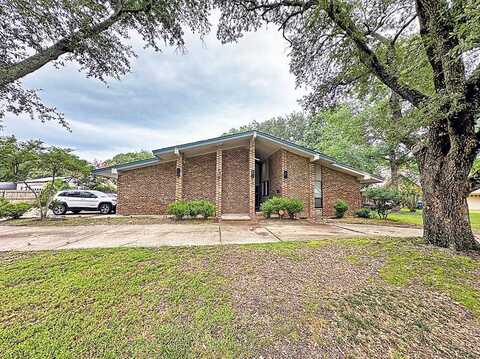 110 Penny Ln, Athens, TX 75751