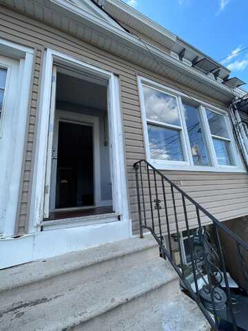 333 1/2 FOREST ST, Kearny, NJ 07032