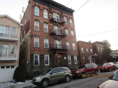 97 BLEEKER ST, JC, Heights, NJ 07307