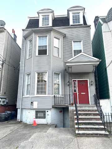 141 HUTTON ST, JC, Heights, NJ 07307