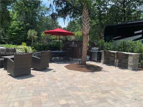 133 Arrow Rd #226, Hilton Head Island, SC 29928