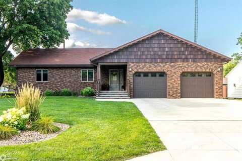 1009 2nd Avenue NE, Clarion, IA 50525