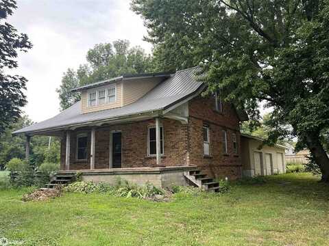 206 Oleson Avenue, Bode, IA 50548