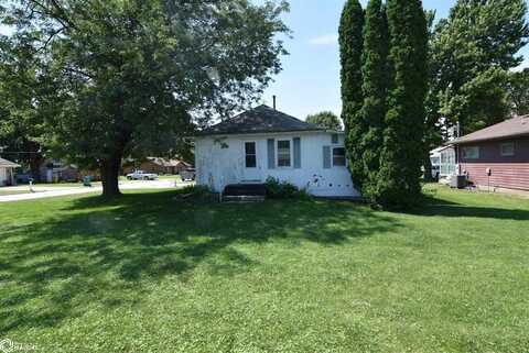 822 2nd Street SW, Clarion, IA 50525