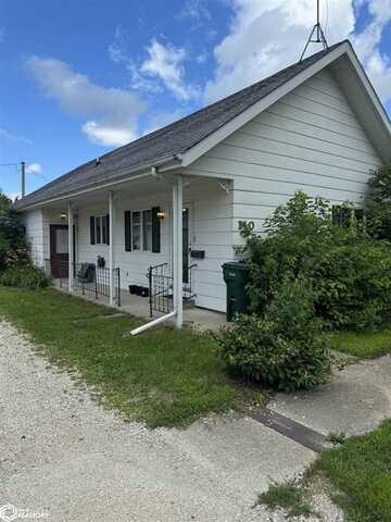 110 W Chesnut, Hubbard, IA 50122