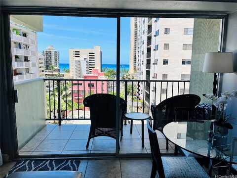 2440 Kuhio Avenue, Honolulu, HI 96815