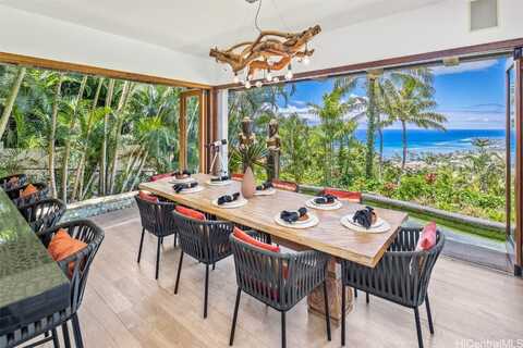 718 Puuikena Drive, Honolulu, HI 96821