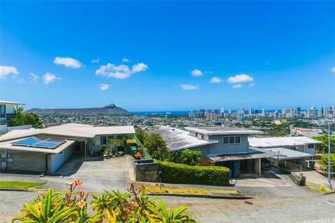 1434 Kalaepohaku Street, Honolulu, HI 96816