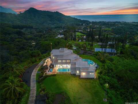 47-958 Kamakoi Road, Kaneohe, HI 96744