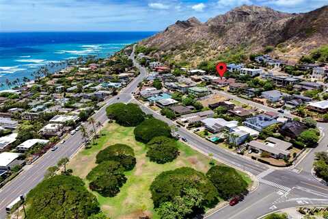 3852 Poka Street, Honolulu, HI 96816