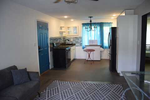 74-5618 PALANI RD, Kailua Kona, HI 96740